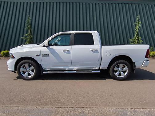 2014 RAM 1500 Sport