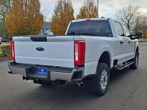 2024 Ford F-350 XLT