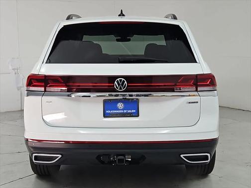 2025 Volkswagen Atlas 2.0T SE w/Technology 4MOTION