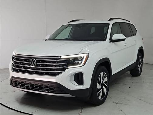 2025 Volkswagen Atlas 2.0T SE w/Technology 4MOTION