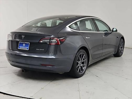 2018 Tesla Model 3 Performance