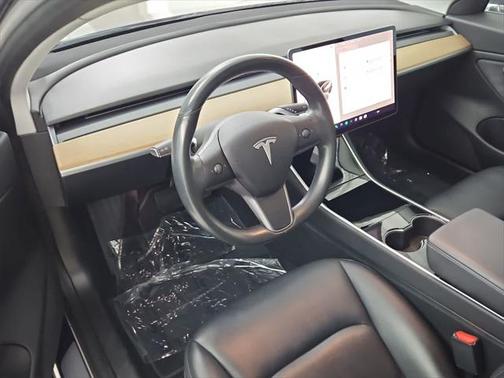 2018 Tesla Model 3 Performance