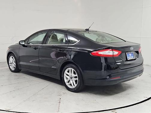 Shadow Black 2016 Ford Fusion SE