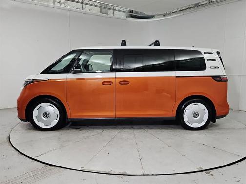 2025 Volkswagen ID. Buzz 1st Edition with 4MOTION