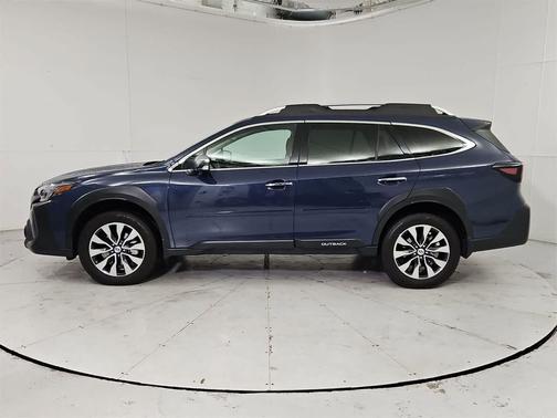 2023 Subaru Outback Touring