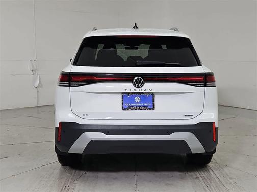 2026 Volkswagen Tiguan 2.0T SE 4MOTION