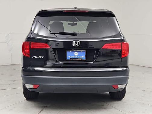Black 2017 Honda Pilot EX-L