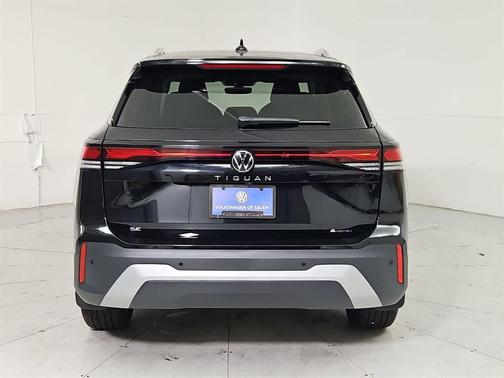 2025 Volkswagen Tiguan 2.0T SE 4MOTION
