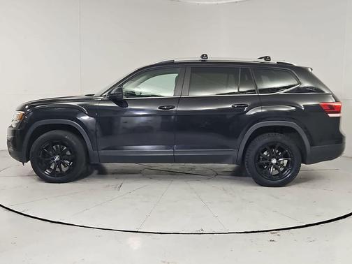 2018 Volkswagen Atlas 3.6L SE w/Technology