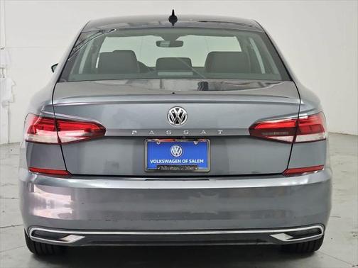 2020 Volkswagen Passat 2.0T SE