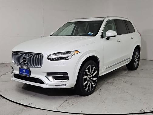 2022 Volvo XC90 T6 Inscription