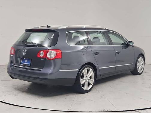 Gray 2010 Volkswagen Passat Komfort