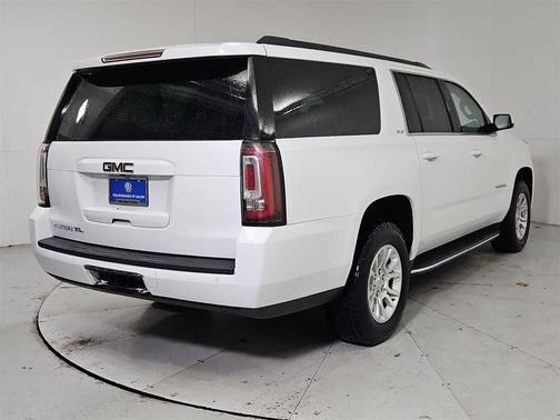 2017 GMC Yukon XL SLE
