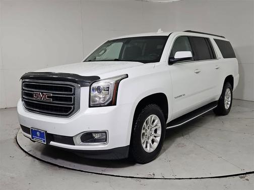2017 GMC Yukon XL SLE