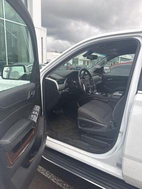 2017 GMC Yukon XL SLE