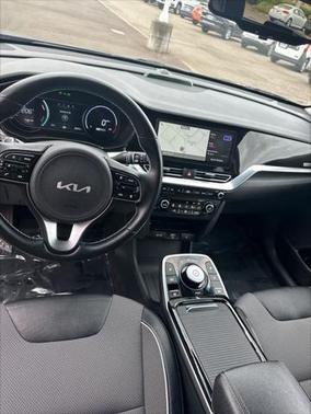2022 Kia Niro EV EX