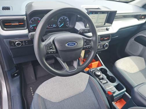 Iconic Silver Metallic 2024 Ford Maverick XLT