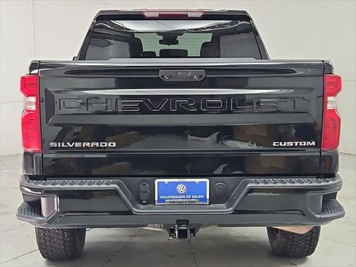 2023 Chevrolet Silverado 1500 Custom Trail Boss