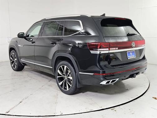 2026 Volkswagen Atlas 2.0T SEL Premium R-Line 4MOTION