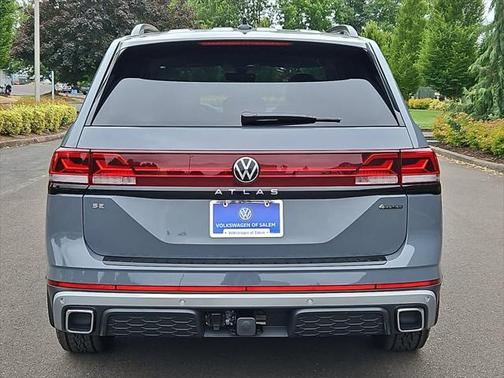 2025 Volkswagen Atlas 2.0T Peak Edition