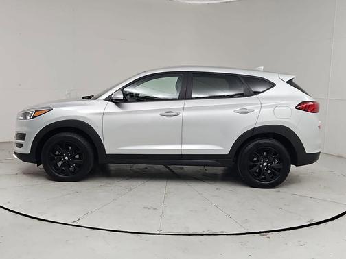Molten Silver 2019 Hyundai TUCSON SE