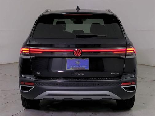 2025 Volkswagen Taos 1.5T SEL