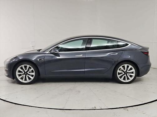 2019 Tesla Model 3 Standard Range