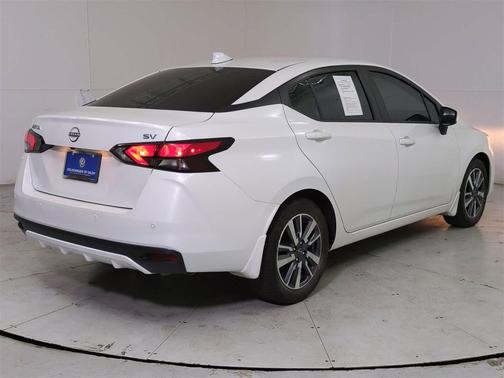 2024 Nissan Versa 1.6 SV