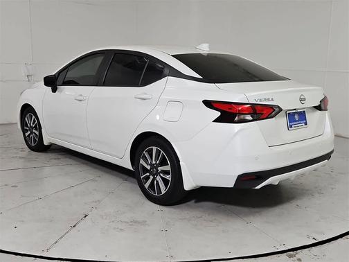 2024 Nissan Versa 1.6 SV