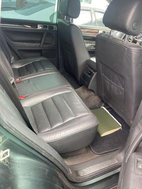 2004 Volkswagen Touareg V8