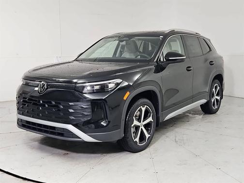 2025 Volkswagen Tiguan 2.0T SE 4MOTION