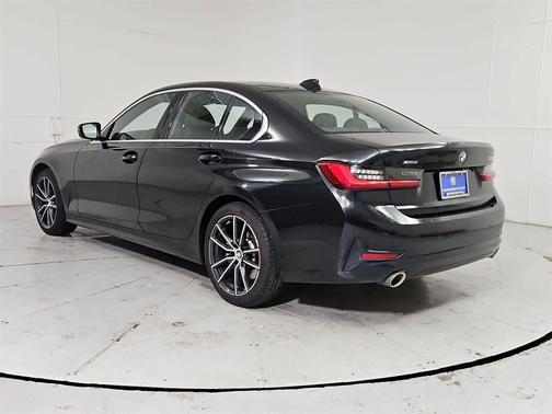 2019 BMW 330 xDrive