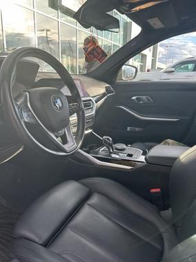 2019 BMW 330 xDrive