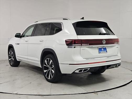 2025 Volkswagen Atlas 2.0T SEL Premium R-Line 4MOTION