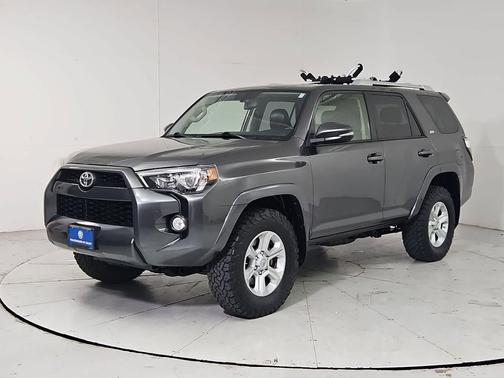 Magnetic Gray Metallic 2018 Toyota 4Runner SR5 Premium