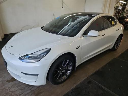 2019 Tesla Model 3 Standard Range
