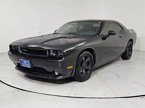 2012 Dodge Challenger SXT