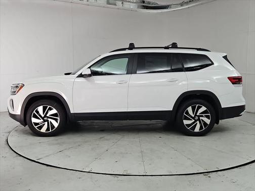 2025 Volkswagen Atlas 2.0T SE w/Technology 4MOTION