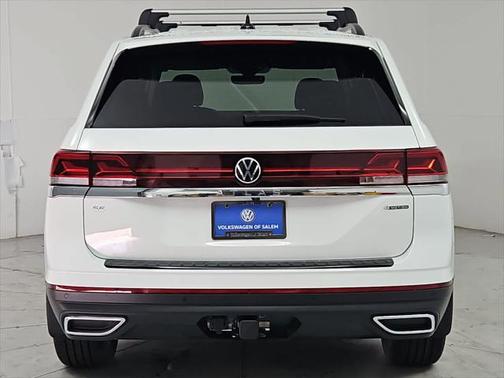 2025 Volkswagen Atlas 2.0T SE w/Technology 4MOTION