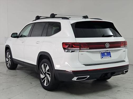2025 Volkswagen Atlas 2.0T SE w/Technology 4MOTION