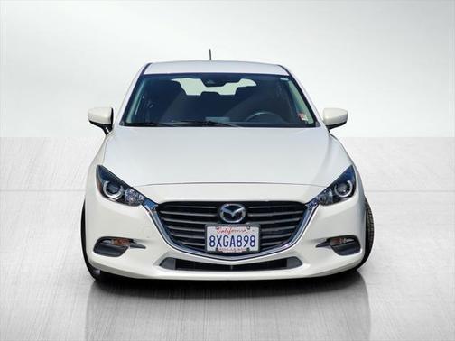 2018 Mazda Mazda3 Sport