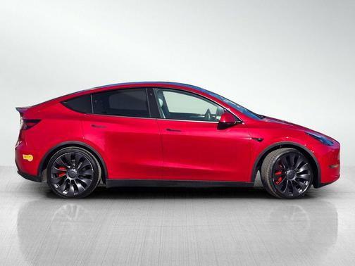 2022 Tesla Model Y Performance Dual Motor All-Wheel Drive