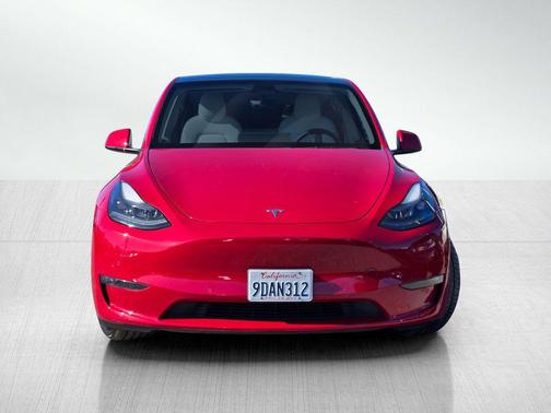 2022 Tesla Model Y Performance Dual Motor All-Wheel Drive