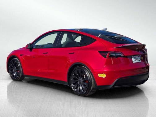 2022 Tesla Model Y Performance Dual Motor All-Wheel Drive