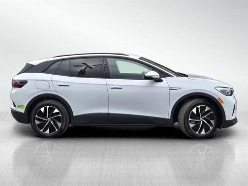 2022 Volkswagen ID.4 Pro