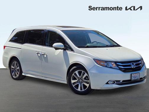 -Select- 2015 Honda Odyssey Touring