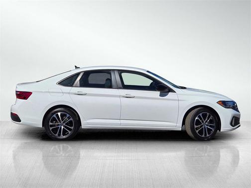 2024 Volkswagen Jetta 1.5T Sport