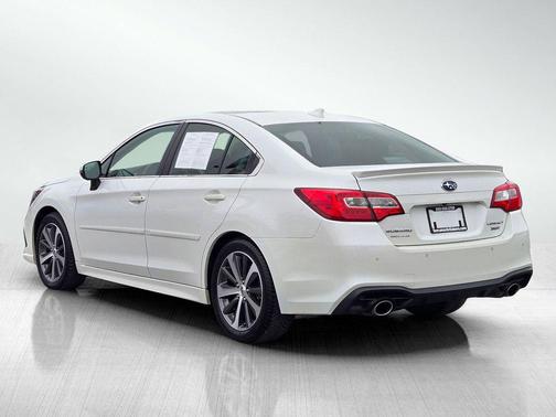 Crystal White Pearl 2018 Subaru Legacy Limited