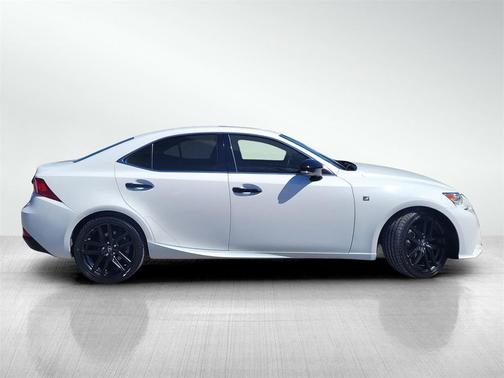 2015 Lexus IS 250 Crafted Line