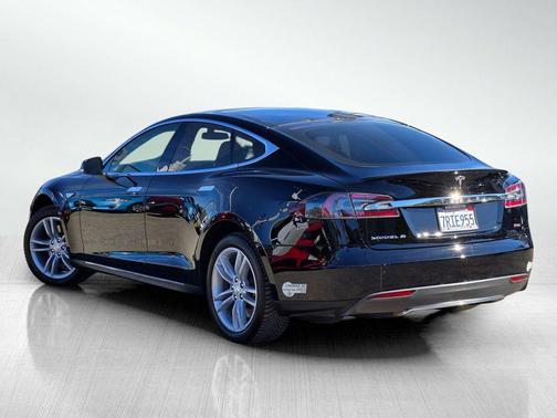 2012 Tesla Model S Signature Performance